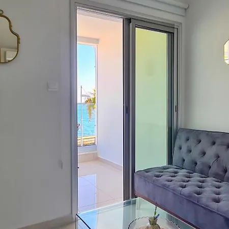 Lh Seaview Onyx Flat